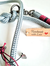 Lade das Bild in den Galerie-Viewer, Hundeleine / Handschlaufe - Handgemacht