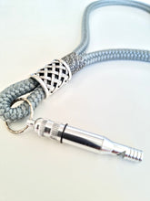 Lade das Bild in den Galerie-Viewer, Hundepfeife