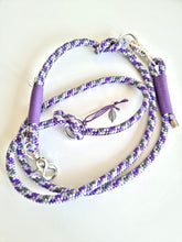 Lade das Bild in den Galerie-Viewer, Hundeleine / Handschlaufe - Handgemacht